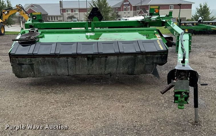 John Deere 935 MoCo swather / windrower in Anamosa, IA | Item EM2213 ...