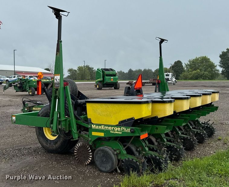 image for item EM2215 John Deere 1780 planter