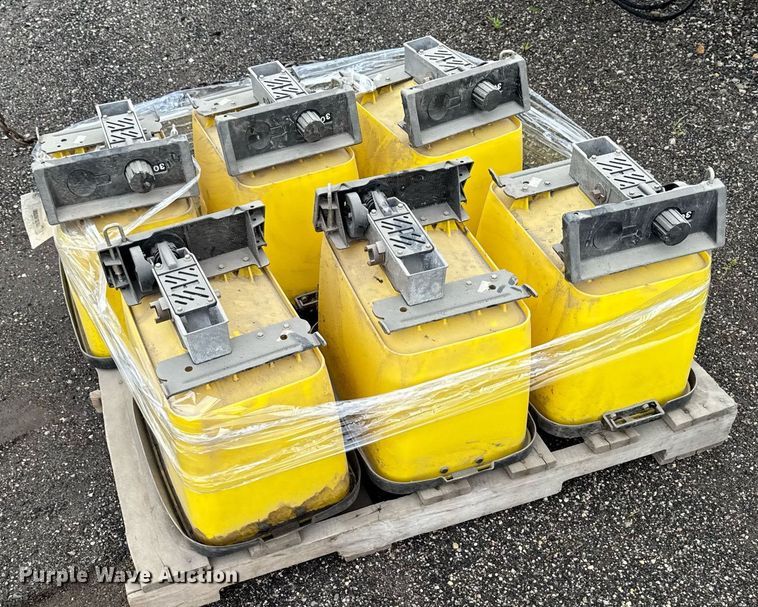 image for item EM2215 John Deere 1780 planter