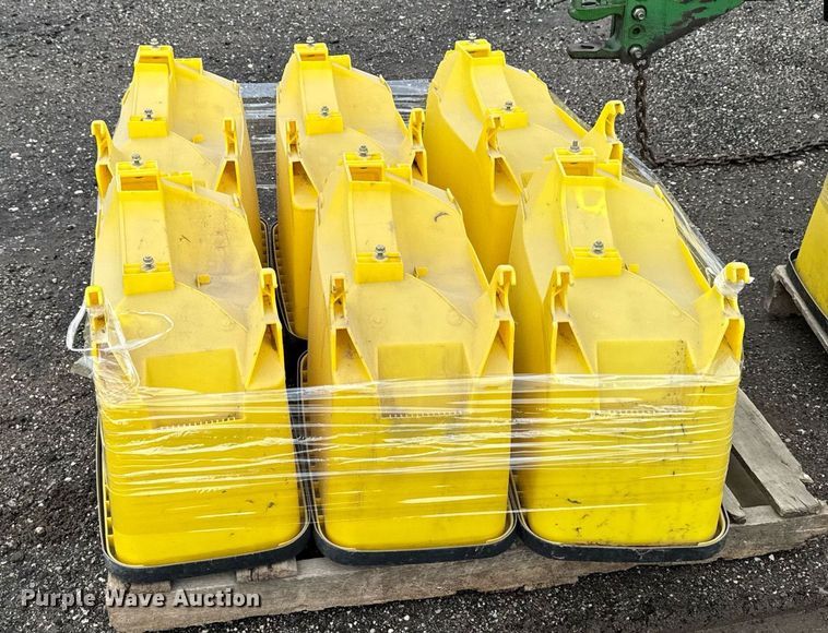 image for item EM2215 John Deere 1780 planter