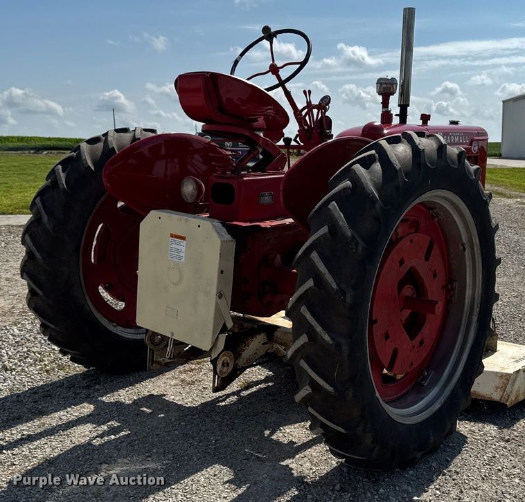 image for item EM2234 International Harvester Farmall Super C tractor