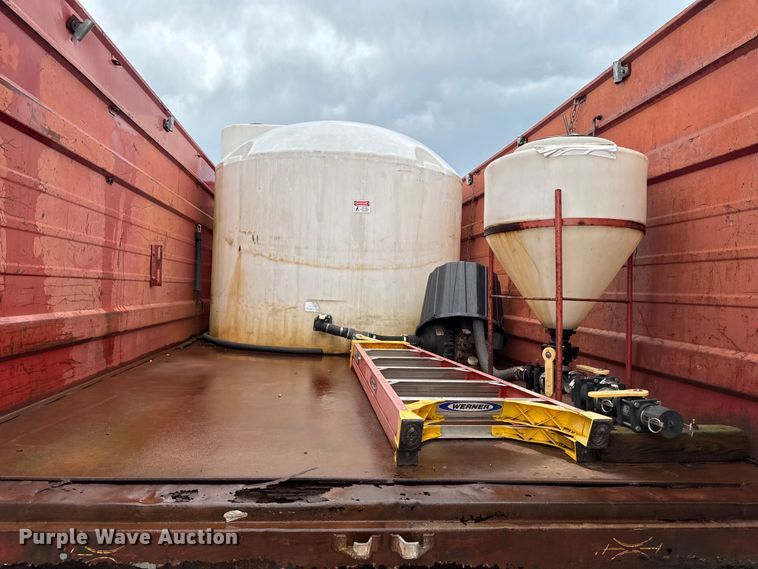 image for item EM2270 1993 International 8100 grain truck