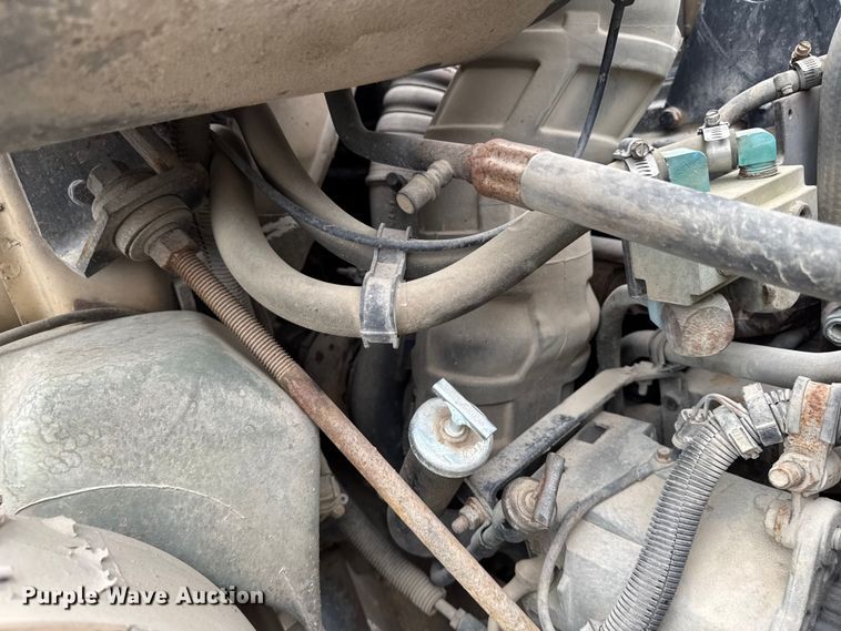 image for item EM2270 1993 International 8100 grain truck