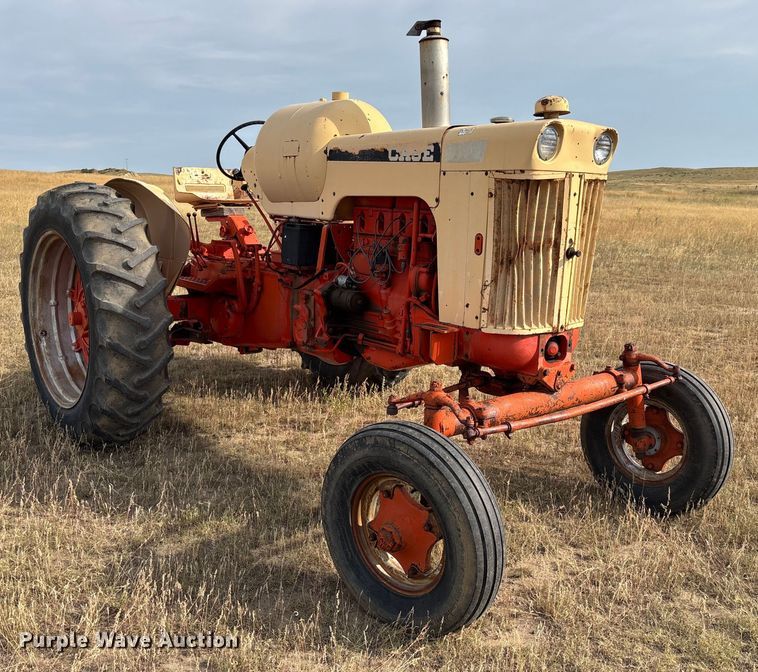 image for item EM5074 Case 830 tractor