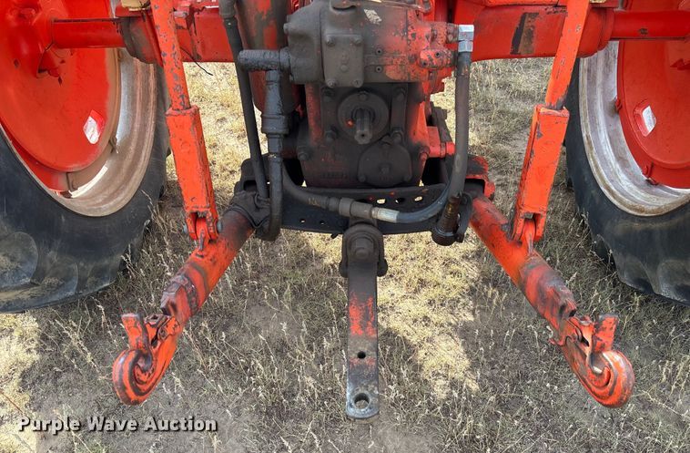 image for item EM5074 Case 830 tractor