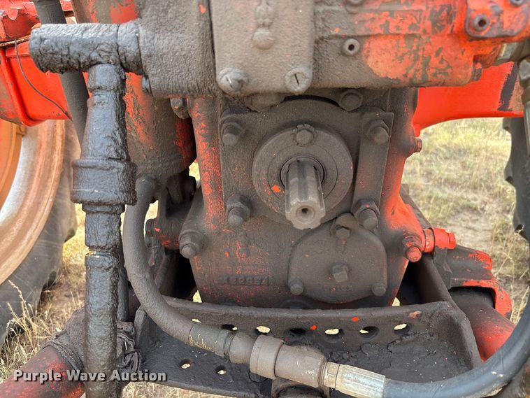 image for item EM5074 Case 830 tractor