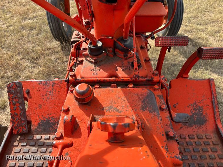image for item EM5074 Case 830 tractor