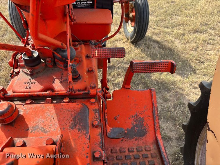 image for item EM5074 Case 830 tractor