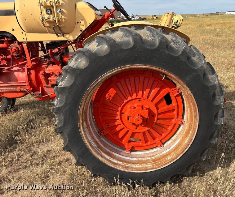 image for item EM5074 Case 830 tractor