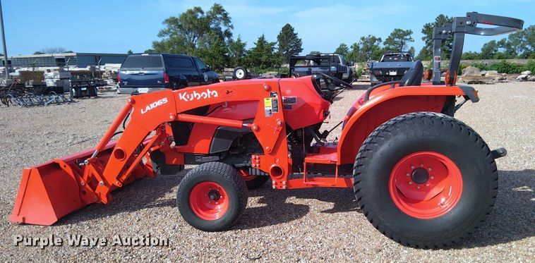image for item EM8031 2019 Kubota MX4800 tractor