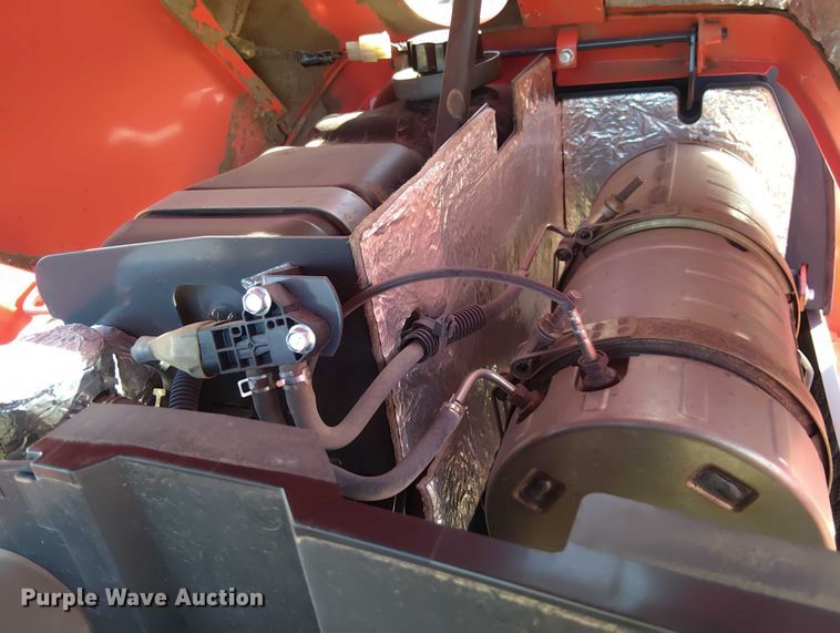 image for item EM8031 2019 Kubota MX4800 tractor