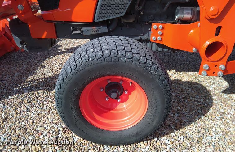 image for item EM8031 2019 Kubota MX4800 tractor