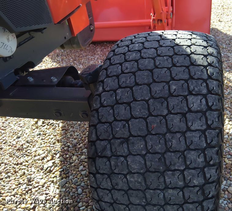 image for item EM8031 2019 Kubota MX4800 tractor