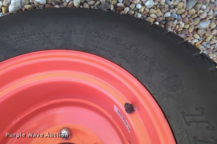 image for item EM8031 2019 Kubota MX4800 tractor