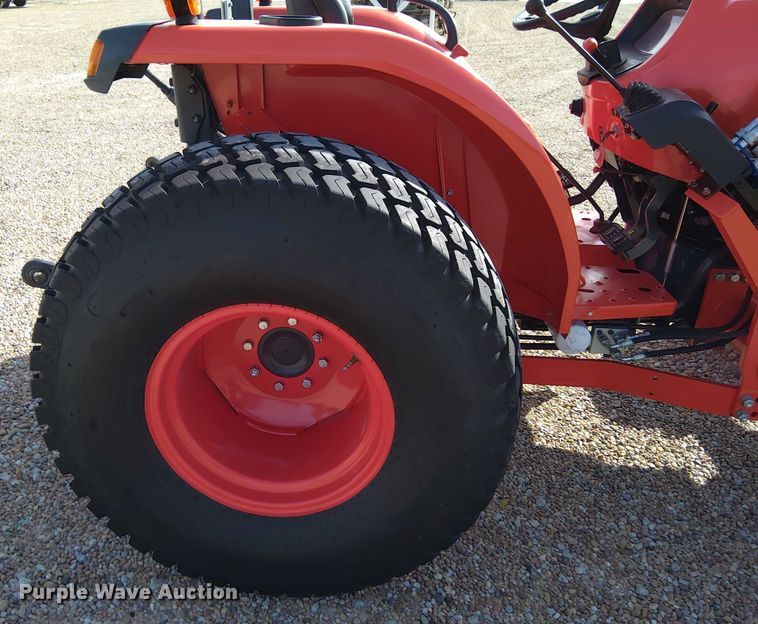 image for item EM8031 2019 Kubota MX4800 tractor
