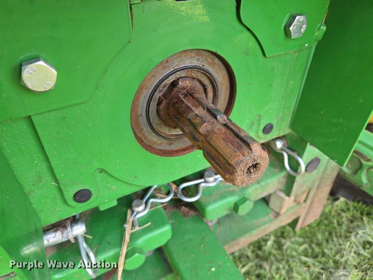 image for item EN8313 2022 John Deere 6120M MFWD tractor