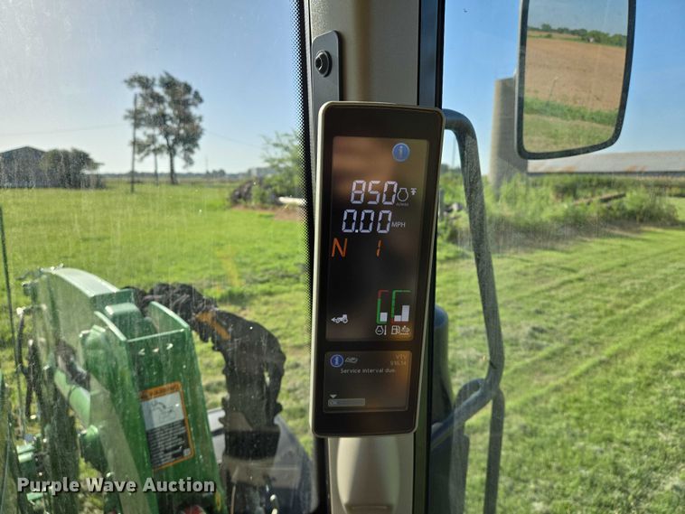 image for item EN8313 2022 John Deere 6120M MFWD tractor