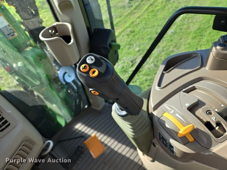 image for item EN8313 2022 John Deere 6120M MFWD tractor