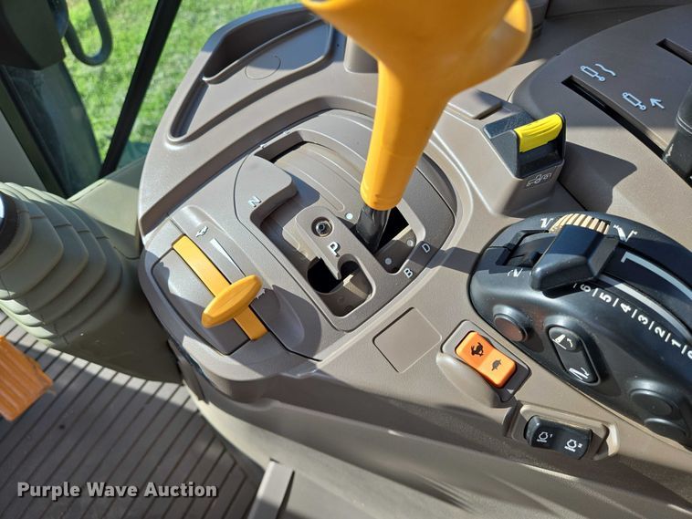 image for item EN8313 2022 John Deere 6120M MFWD tractor