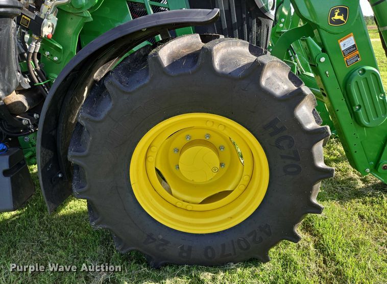 image for item EN8313 2022 John Deere 6120M MFWD tractor