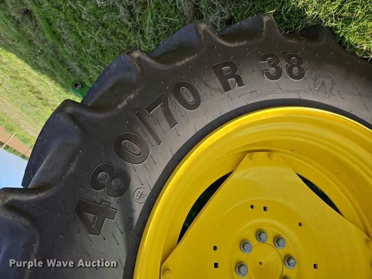 image for item EN8313 2022 John Deere 6120M MFWD tractor