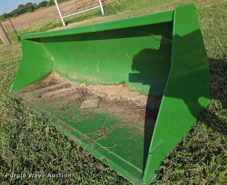 image for item EN8313 2022 John Deere 6120M MFWD tractor