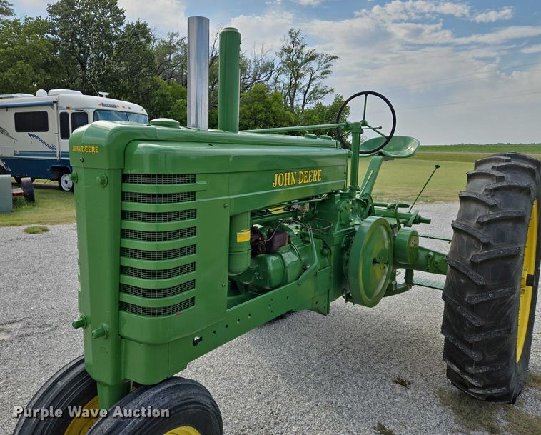 image for item EN8375 John Deere Model A tractor