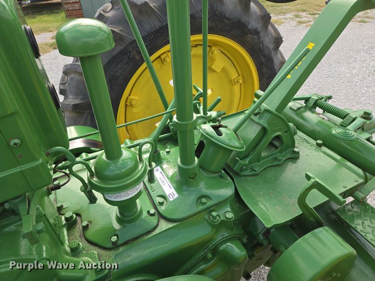 image for item EN8375 John Deere Model A tractor