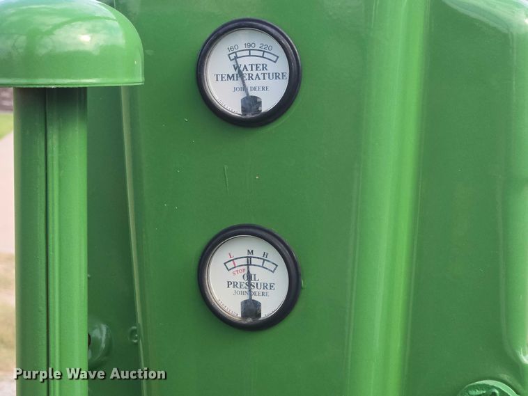 image for item EN8375 John Deere Model A tractor