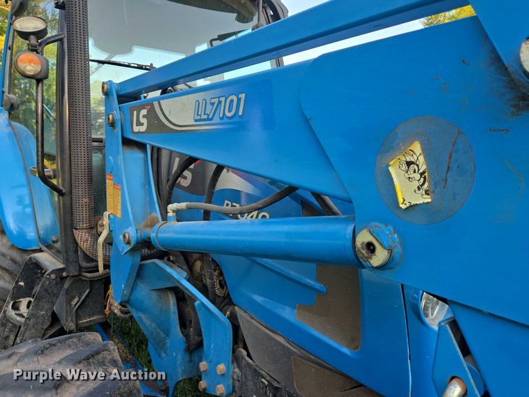 image for item EQ4056 LS P7040 MFWD tractor