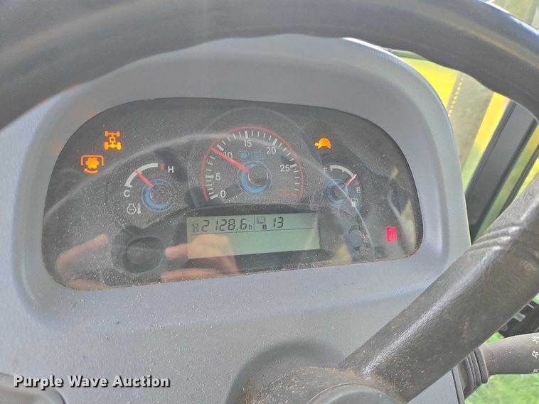 image for item EQ4056 LS P7040 MFWD tractor