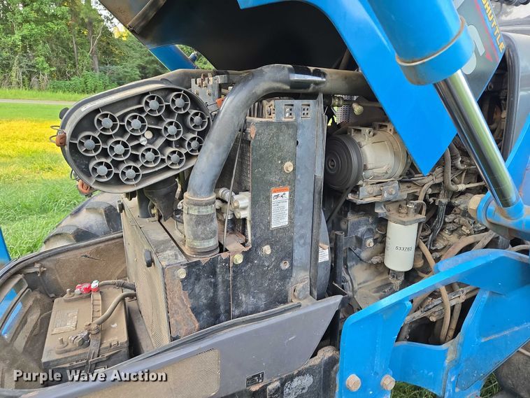 image for item EQ4056 LS P7040 MFWD tractor