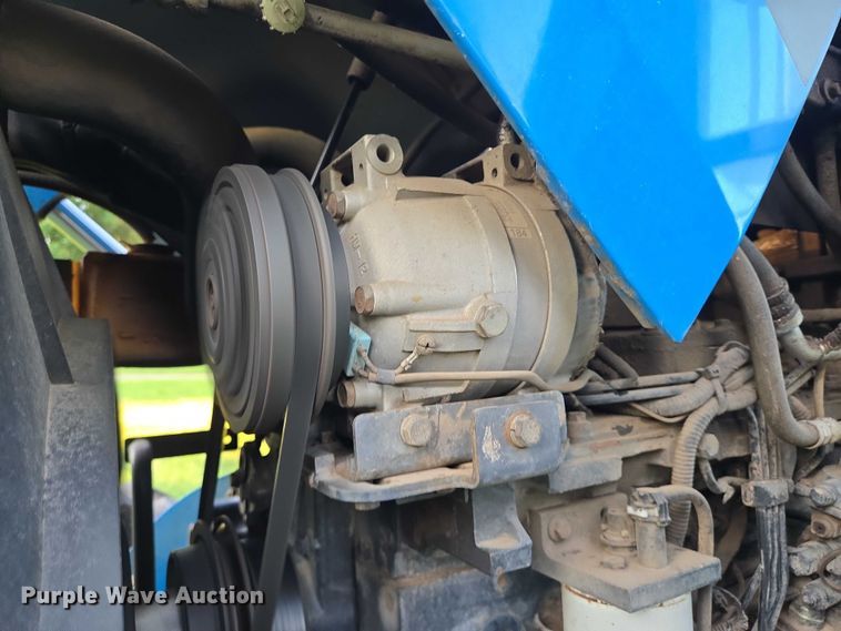 image for item EQ4056 LS P7040 MFWD tractor