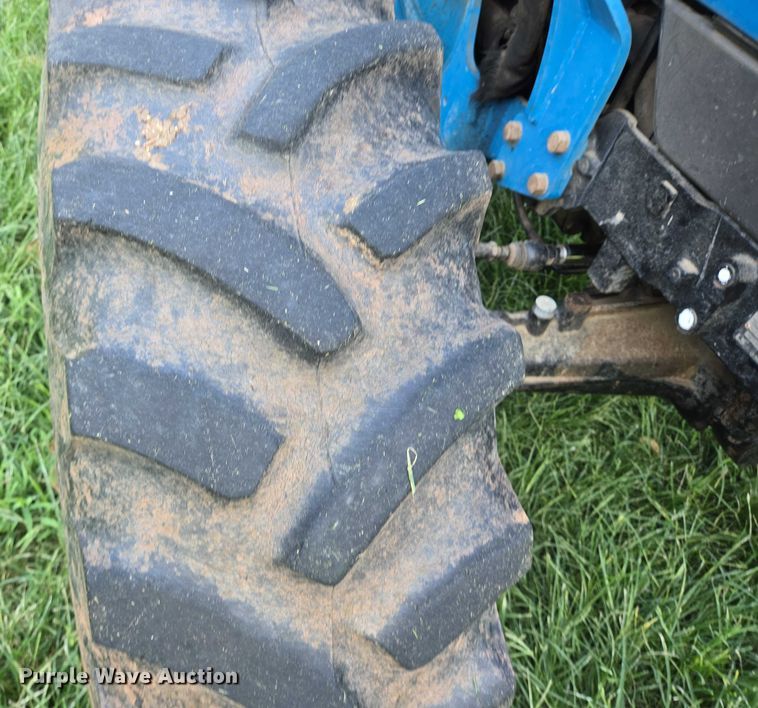 image for item EQ4056 LS P7040 MFWD tractor