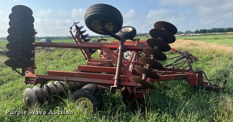 image for item ER2216 International 490 tandem disk