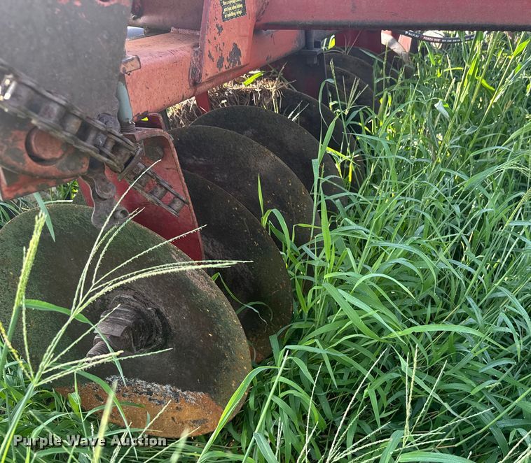 image for item ER2216 International 490 tandem disk