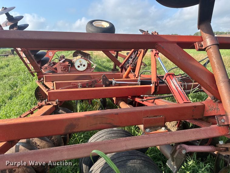 image for item ER2216 International 490 tandem disk