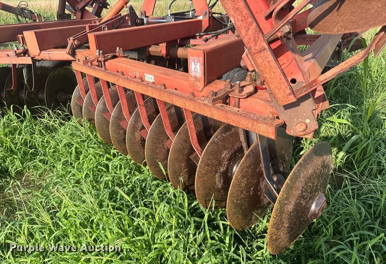 image for item ER2216 International 490 tandem disk