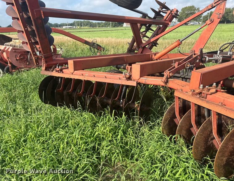 image for item ER2216 International 490 tandem disk