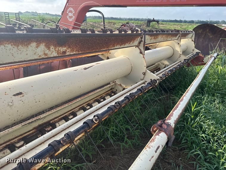 image for item ER2217 Hesston 1014 swather / windrower