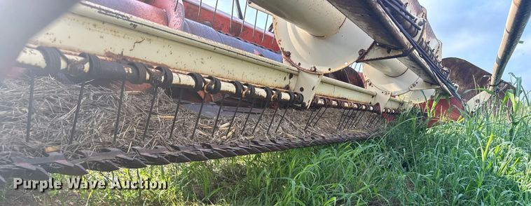 image for item ER2217 Hesston 1014 swather / windrower