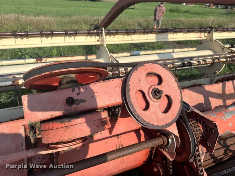 image for item ER2217 Hesston 1014 swather / windrower