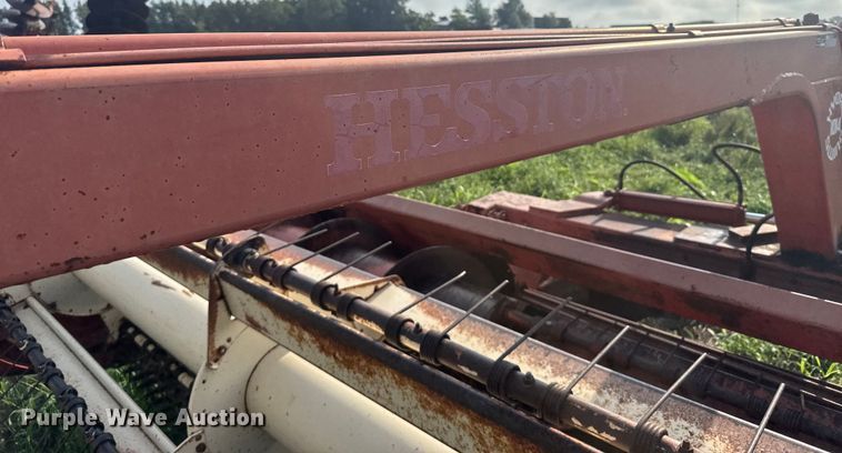 image for item ER2217 Hesston 1014 swather / windrower