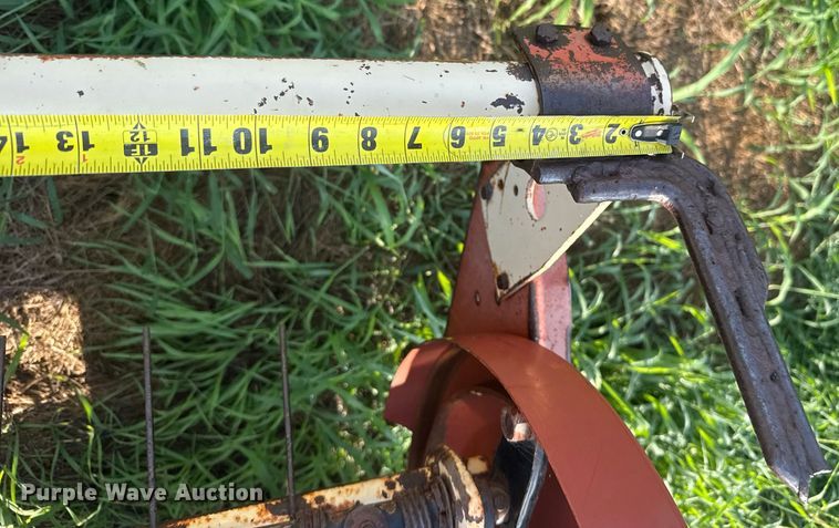 image for item ER2217 Hesston 1014 swather / windrower