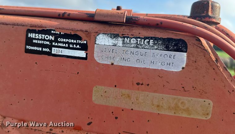 image for item ER2217 Hesston 1014 swather / windrower