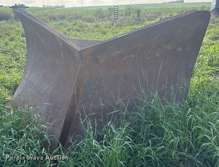 image for item ER2218 Wentz Equipment Company C1941  skid steer V-plow  