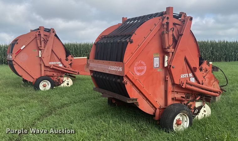 image for item ER2222 (2) Hesston 5800 round balers