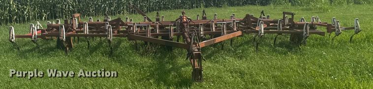 image for item ER2223 Wil-Rich field cultivator