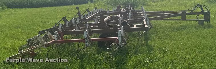 image for item ER2223 Wil-Rich field cultivator