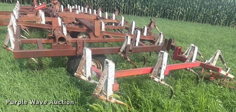 image for item ER2223 Wil-Rich field cultivator